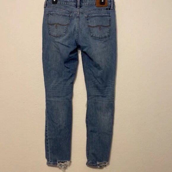Lucky Brand Lolita Skinny Distressed Jeans Size 6 - Picture 2 of 2